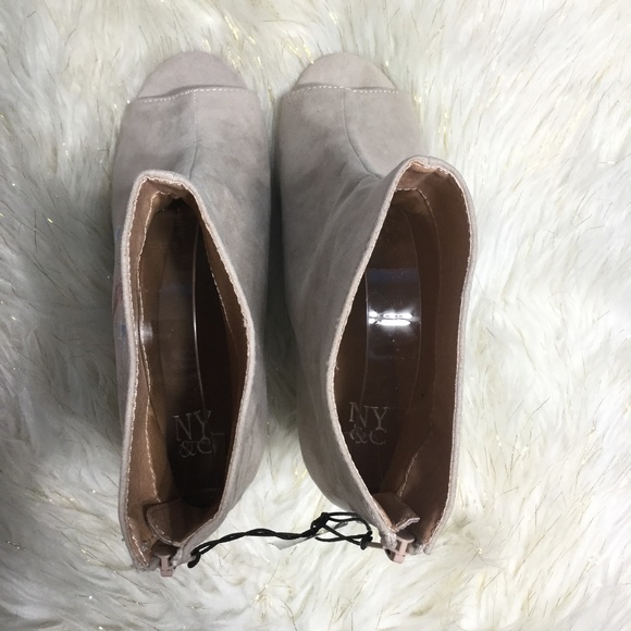 New NEW YORK & COMPANY Peep Toe Boots Size 9 - Picture 5 of 8